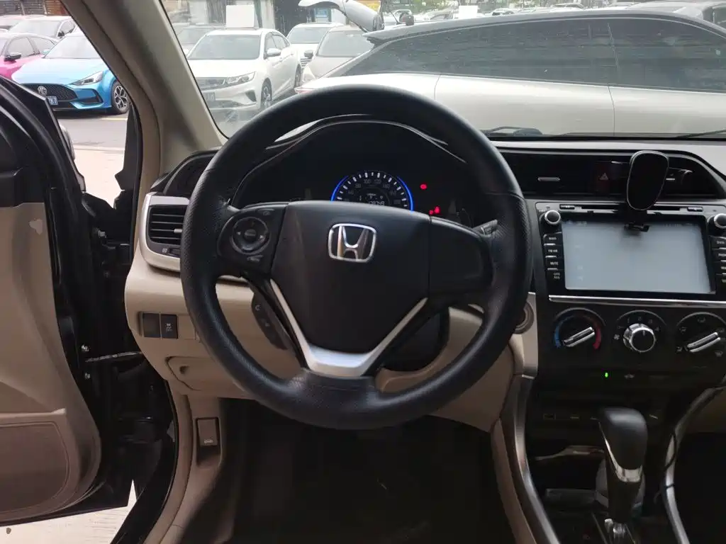 Honda Crider 2014 — фото 11