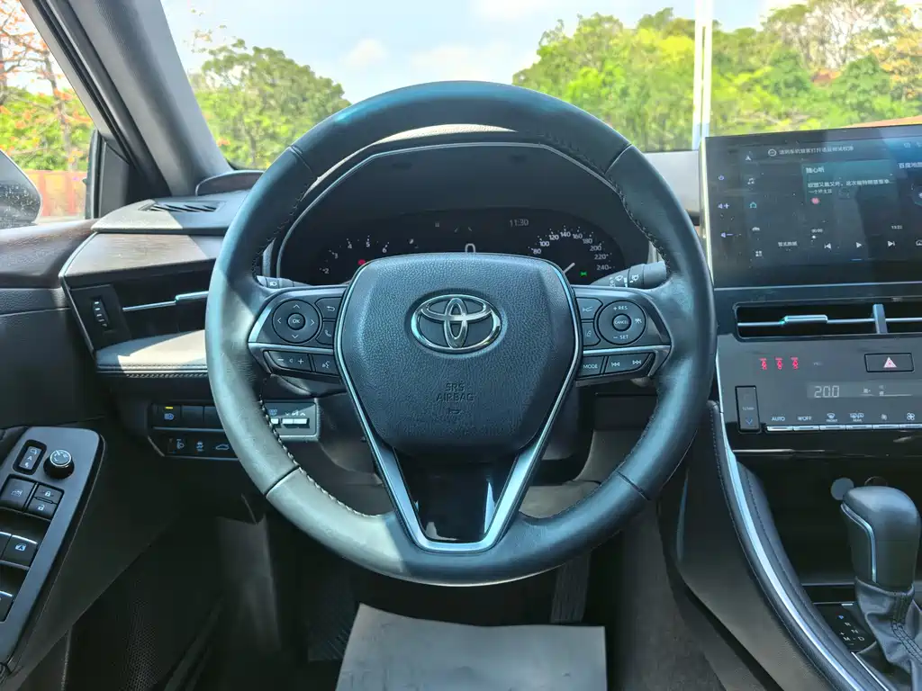 Toyota Avalon 2022 — фото 16