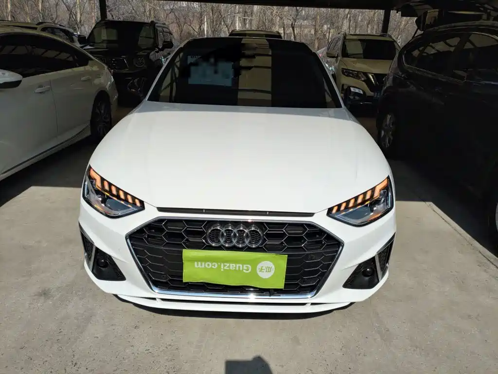 Audi A4L 2023