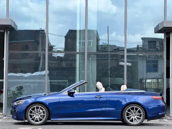 Mercedes-Benz E-Class 2021
