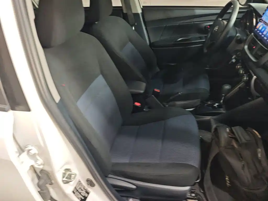 Toyota Yaris L 2021 — фото 20