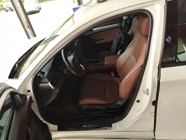 Honda Inspire 2020