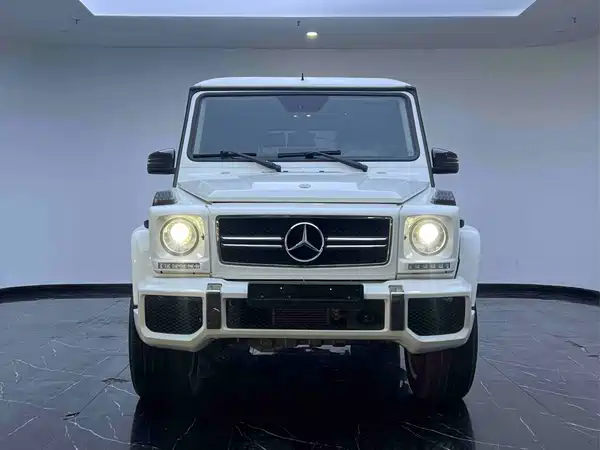 Mercedes-Benz G-Class 2015