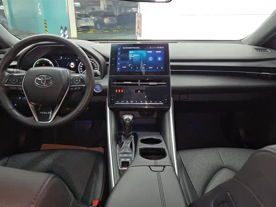 Toyota Avalon 2023 — фото 12