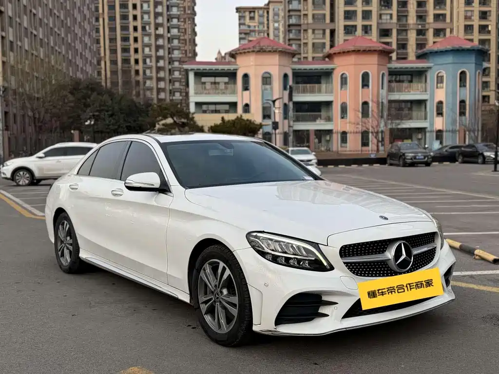 Mercedes-Benz C-Class 2019 — фото 3