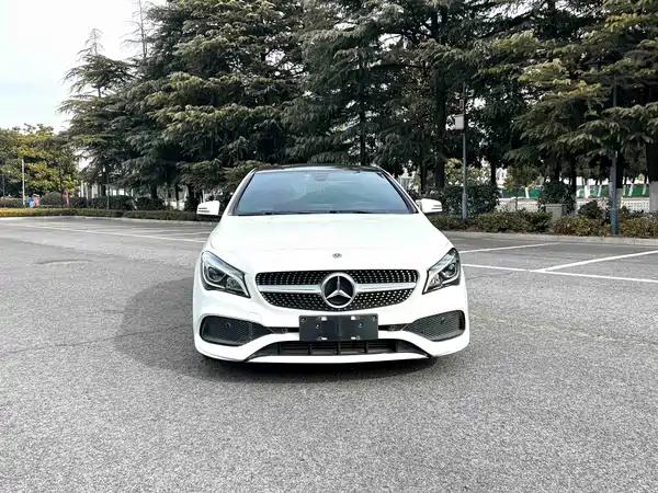 Mercedes-Benz CLA 2018