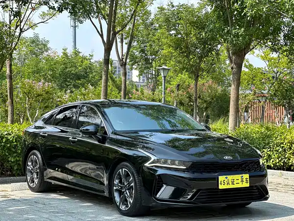 Kia K5 2020