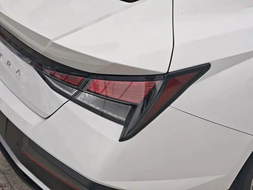 Hyundai Elantra 2026 — фото 16