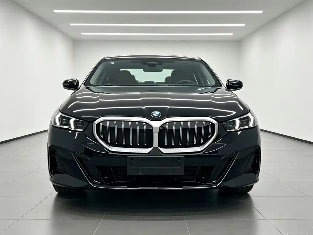 BMW 5 Series 2026