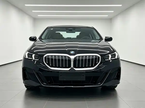 BMW 5 Series 2026