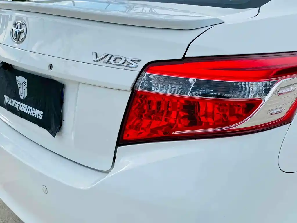 Toyota Vios 2016 — фото 18