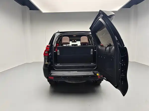Toyota Prado 2018