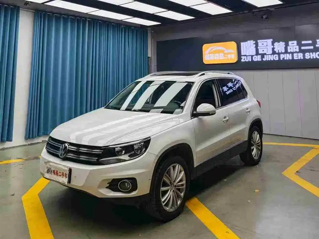 Volkswagen Tiguan 2016 — фото 1