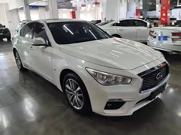 Infiniti Q50L 2021