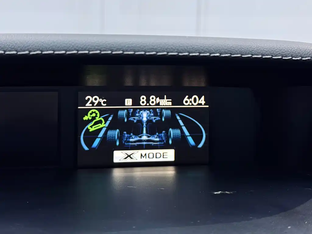 Subaru Forester 2018 — фото 14