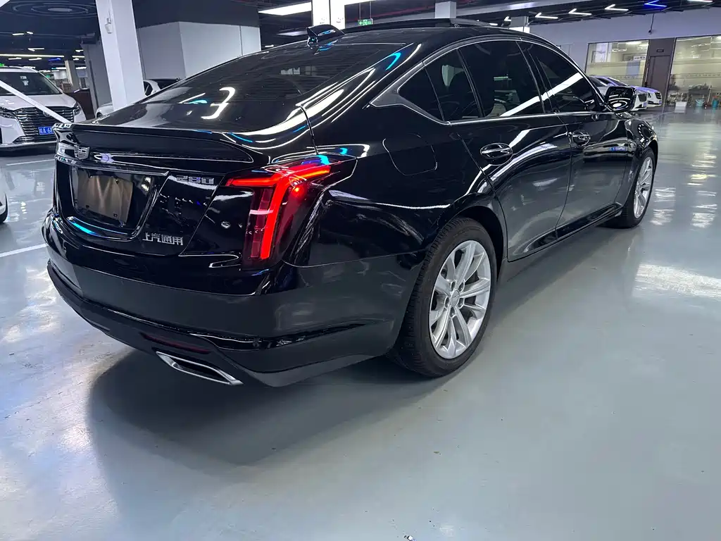 Cadillac CT5 2024 — фото 16