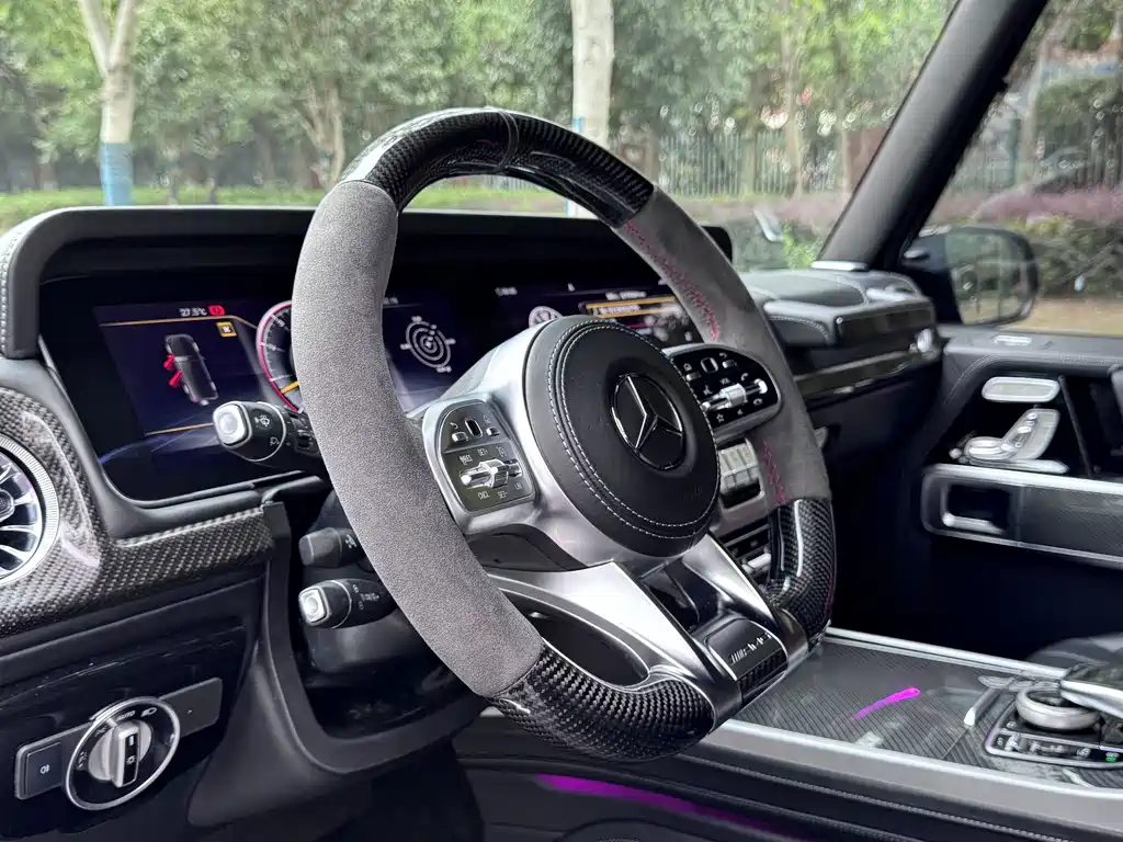 Mercedes-Benz G-Class 2011 — фото 16