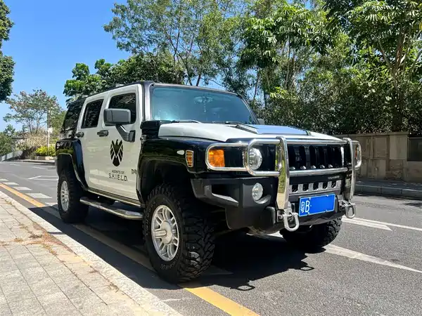 Hummer H3 2008