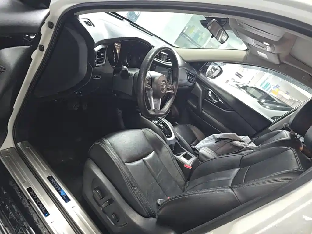 Nissan X-Trail 2020 — фото 15