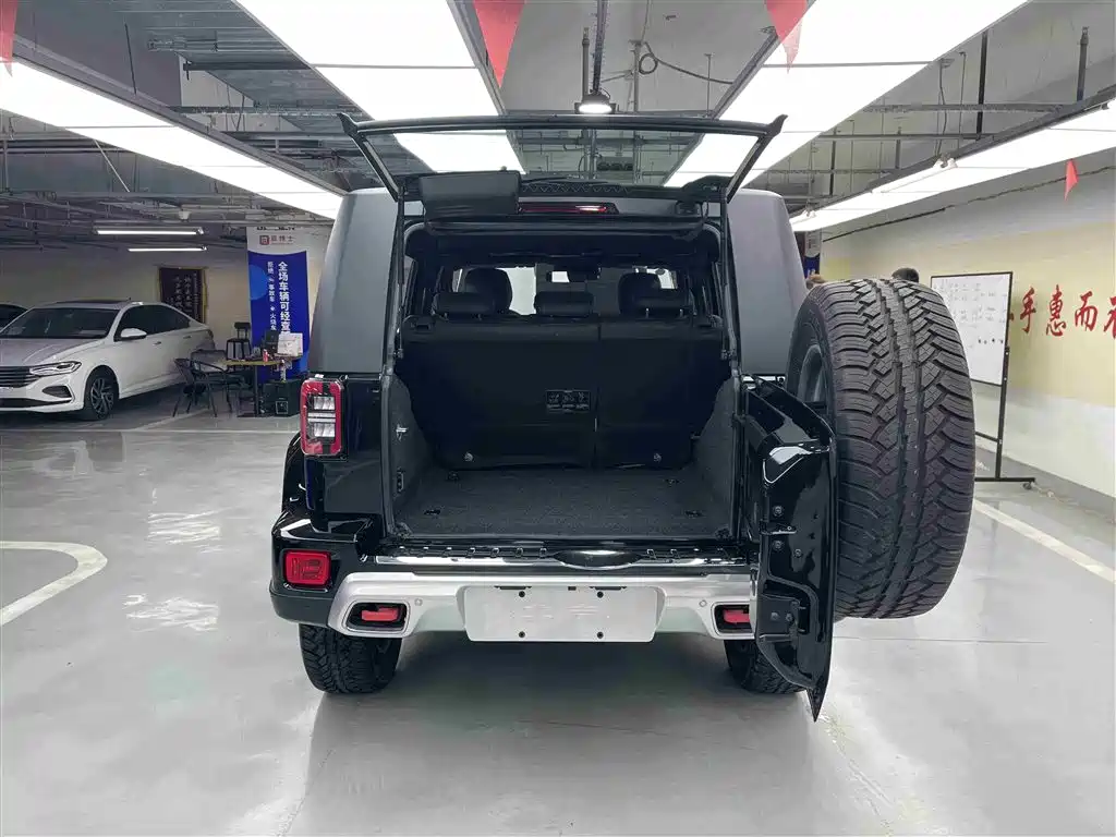 Beijing Off-Road BJ40 2023 — фото 12