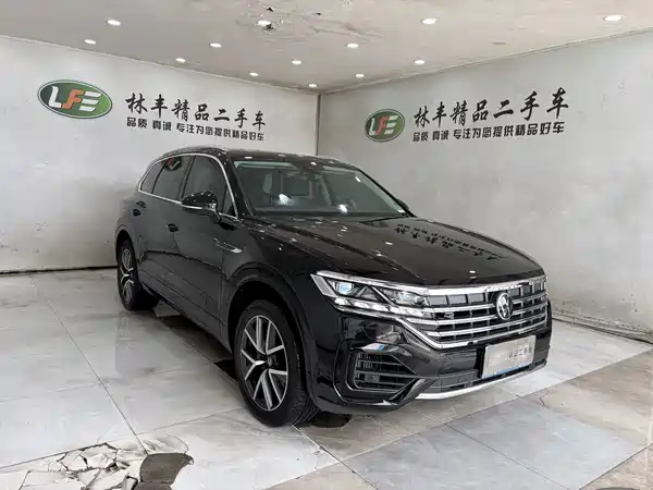 Volkswagen Touareg 2025
