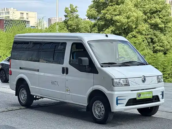 Dongfeng Xiaokang C36II 2024