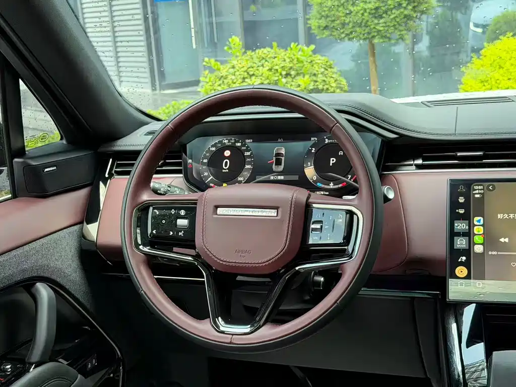 Land Rover Range Rover Sport 2024 — фото 10