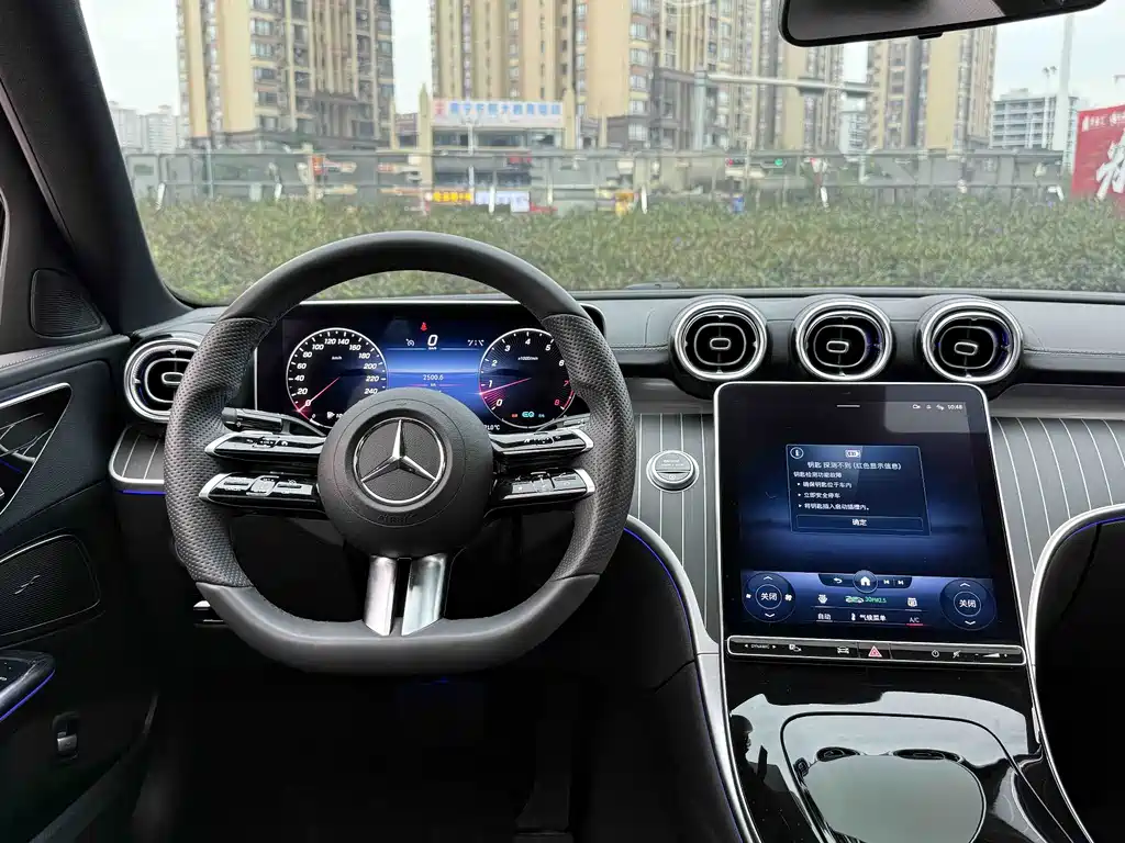 Mercedes-Benz C-Class 2022 — фото 10