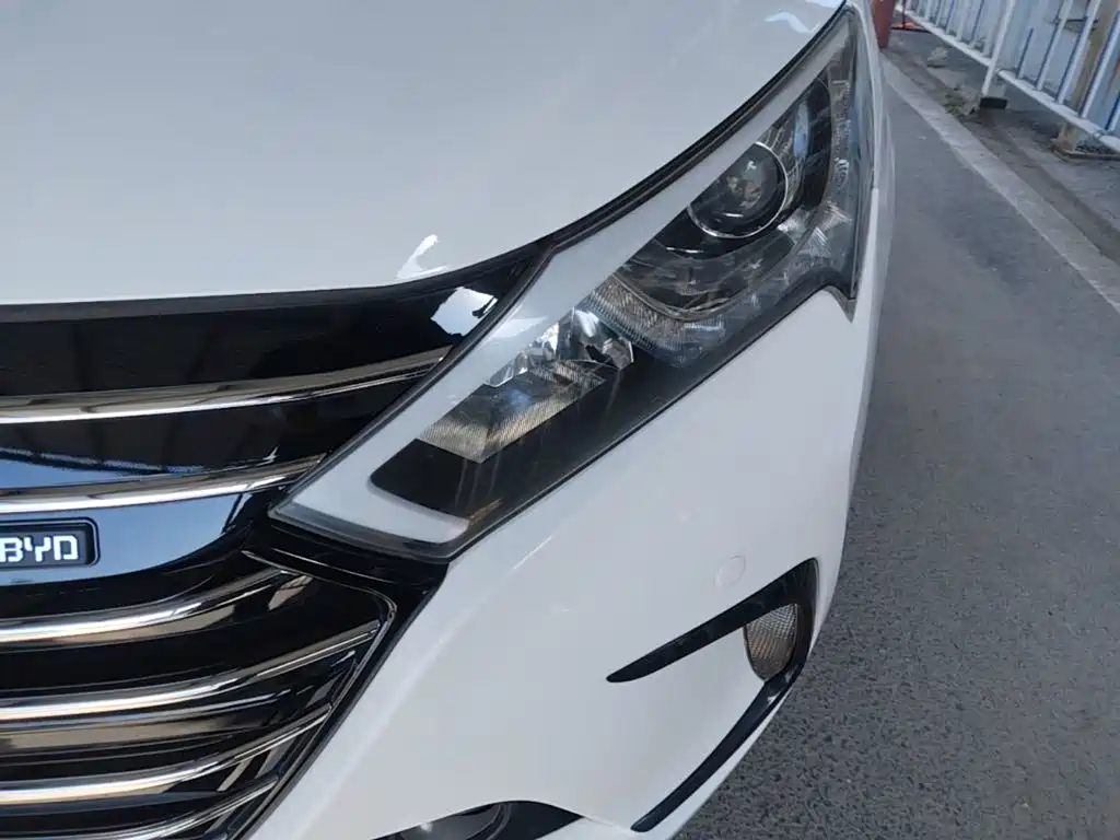 BYD Qin NEV 2019 — фото 24