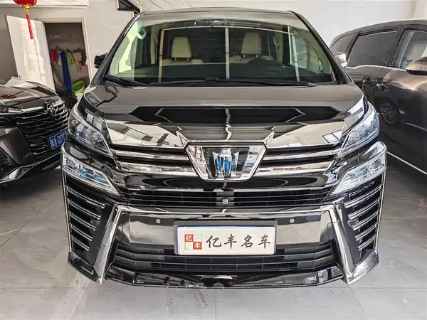 Toyota Vellfire 2021