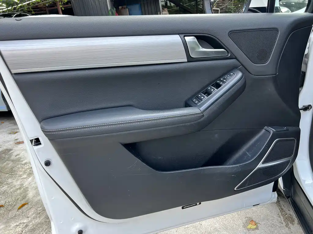 BYD Tang 2019 — фото 7