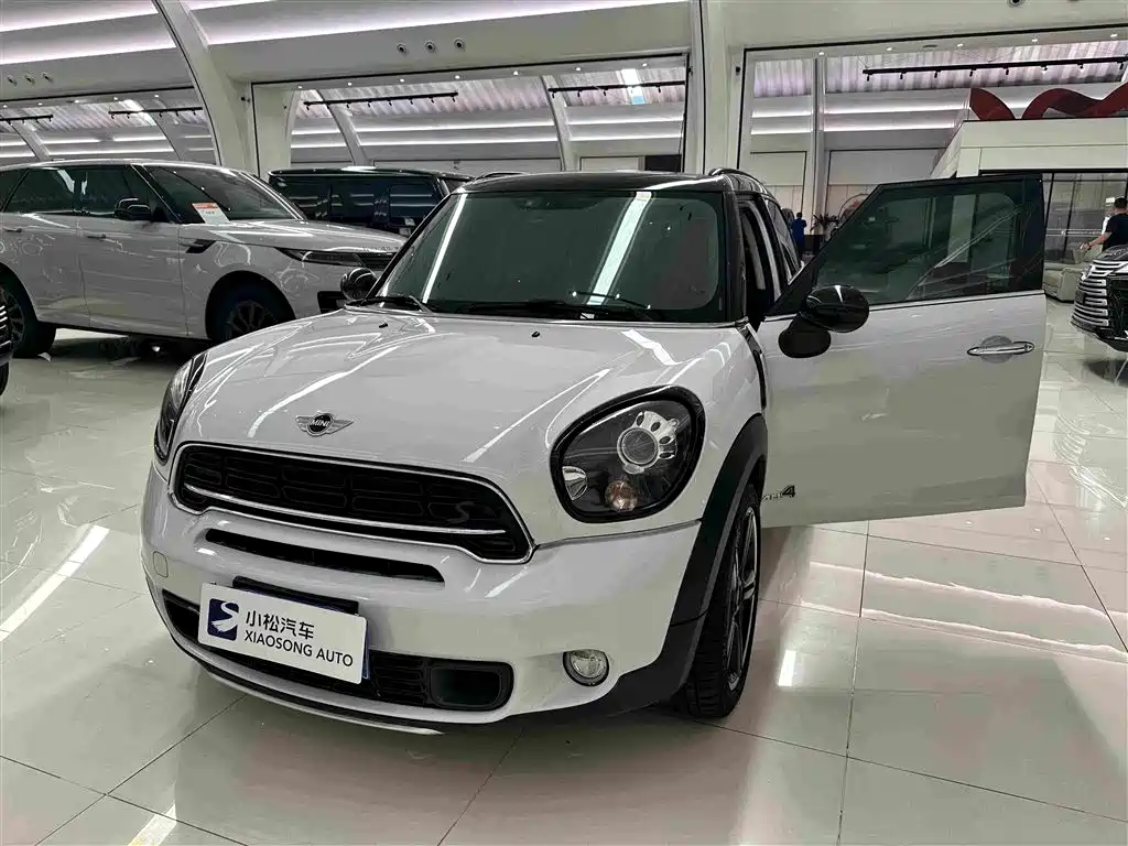MINI Countryman 2016