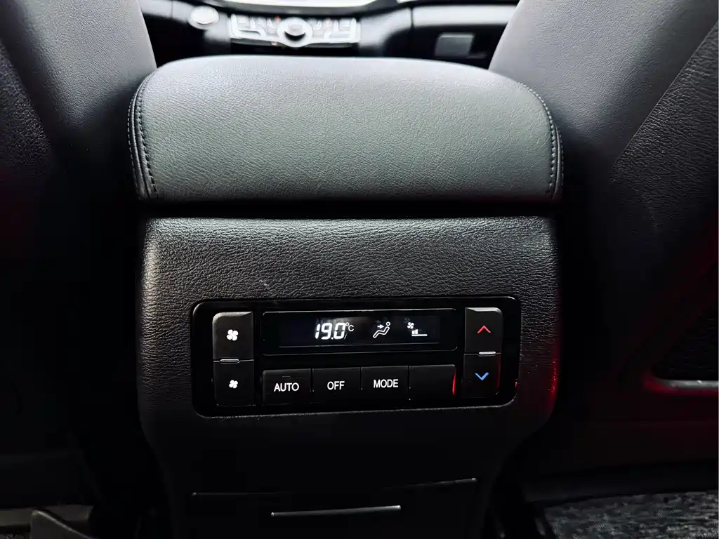 Haval H9 2023 — фото 20