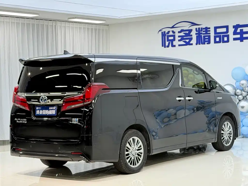 Toyota Alphard 2021 — фото 7