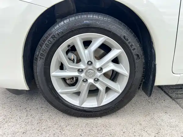 Nissan Tiida 2021