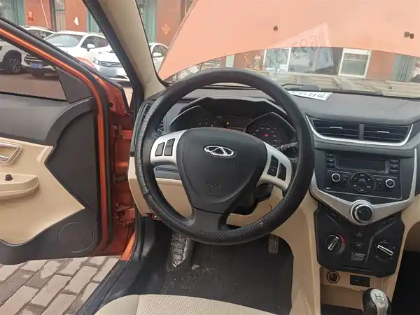Chery Storm 2 2015