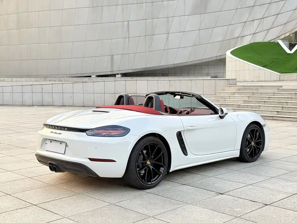 Porsche 718 2024 — фото 4