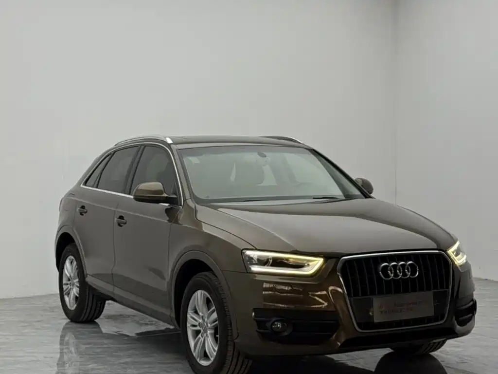 Audi Q3 2015