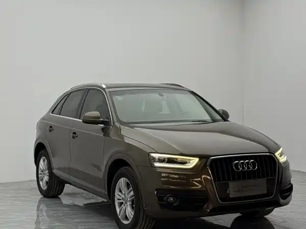Audi Q3 2015