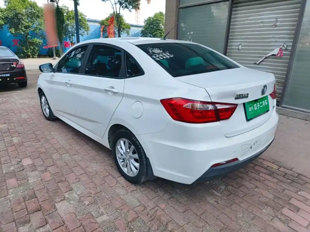 Changan Yuexiang V7 2017 — фото 5