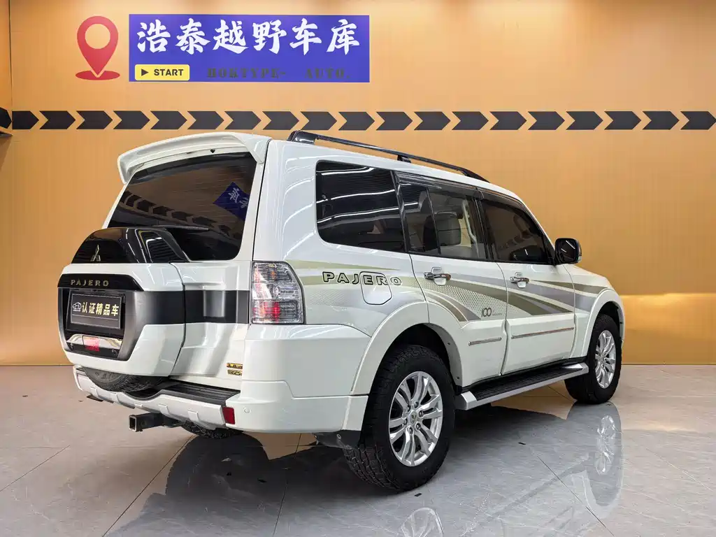 Mitsubishi Pajero 2019 — фото 4