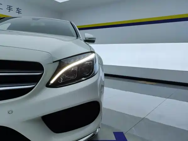 Mercedes-Benz C-Class 2016