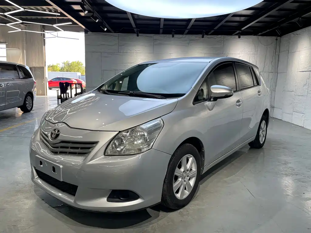 Toyota Verso 2015