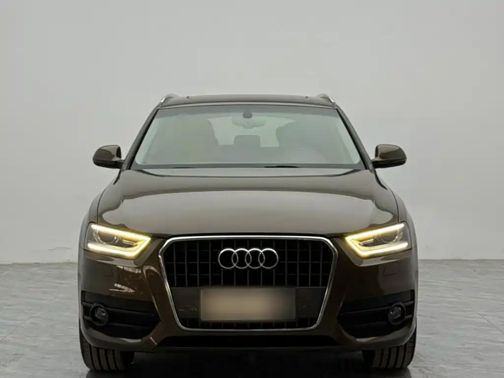 Audi Q3 2015