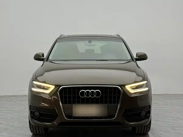 Audi Q3 2015