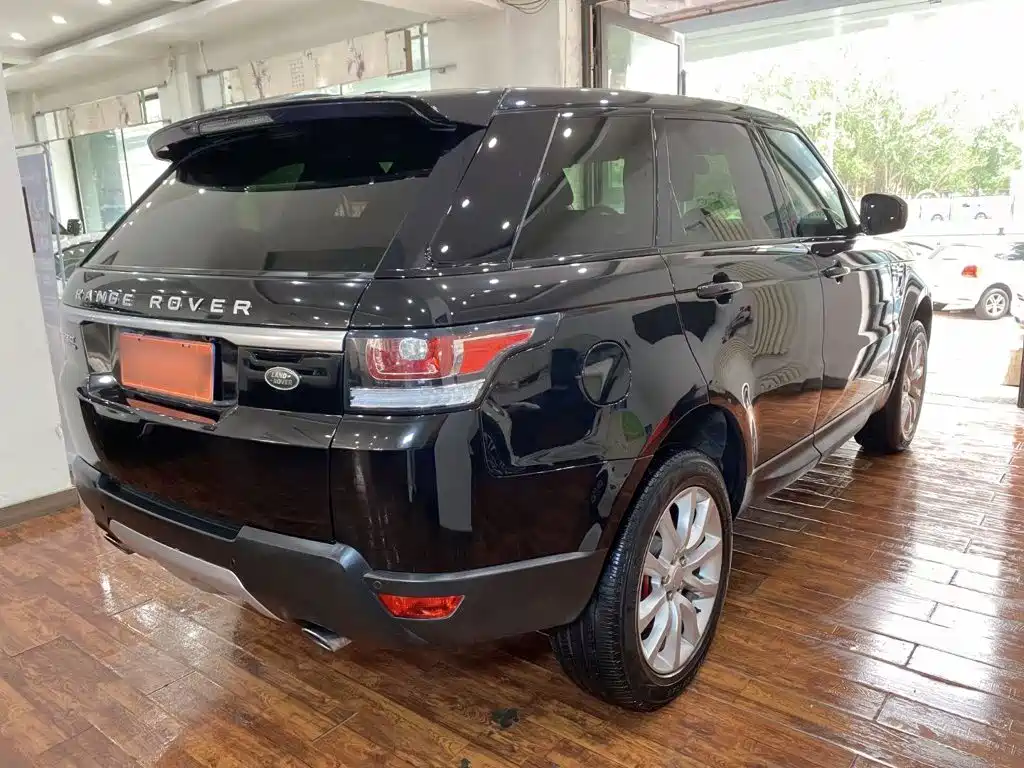 Land Rover Sport 2016