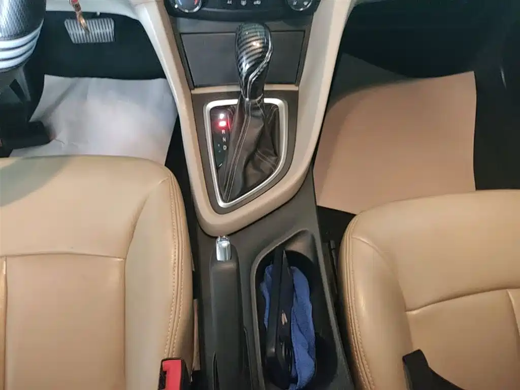 Buick Excelle 2019 — фото 14