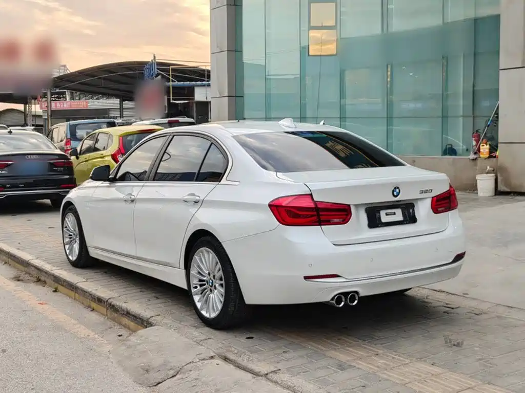 BMW 3 Series 2018