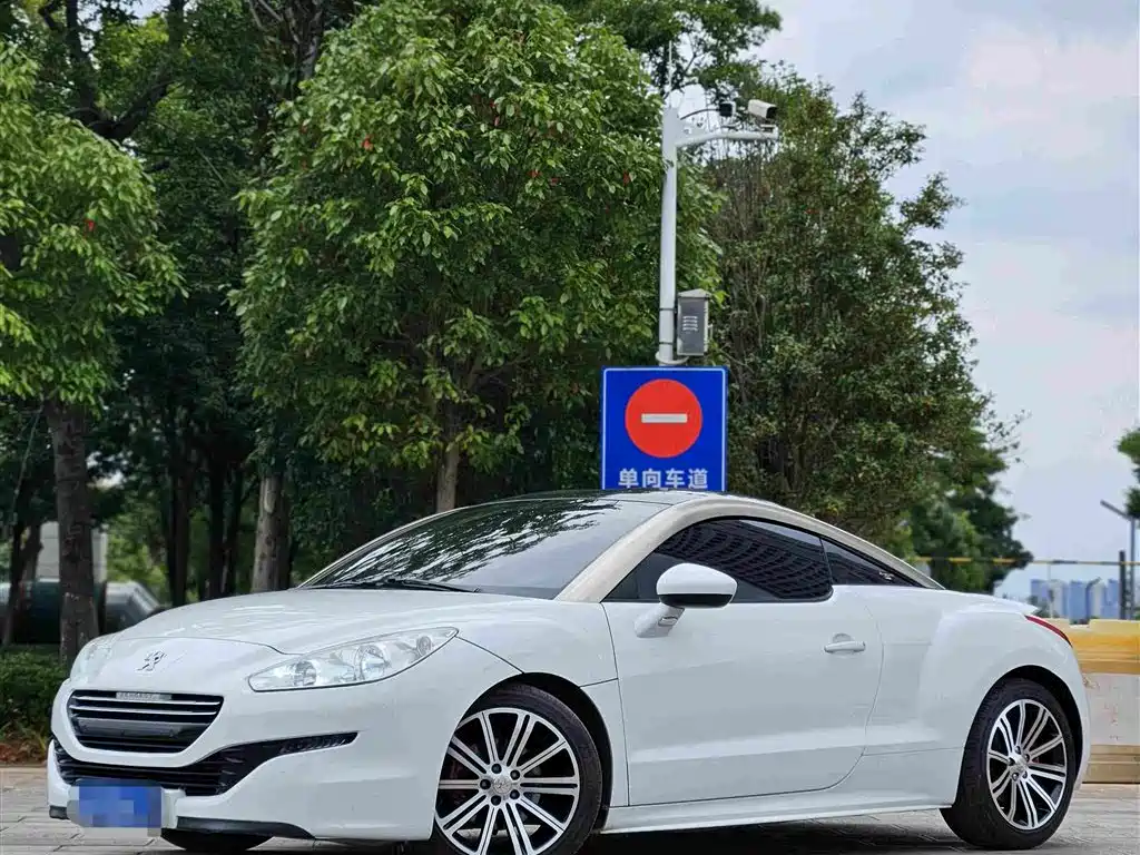 Peugeot RCZ 2018 — фото 1