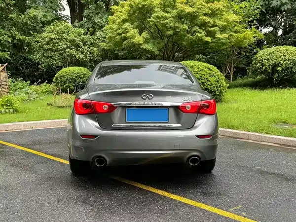 Infiniti Q50L 2018